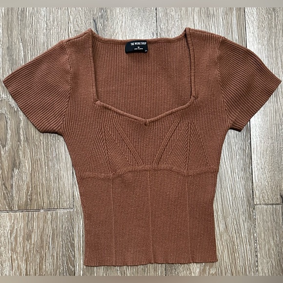 Tops - Brown Ribbed Knit Top
